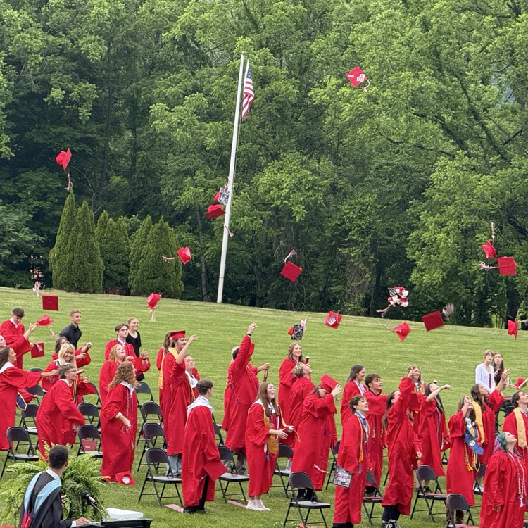 Holston Grad 2026 