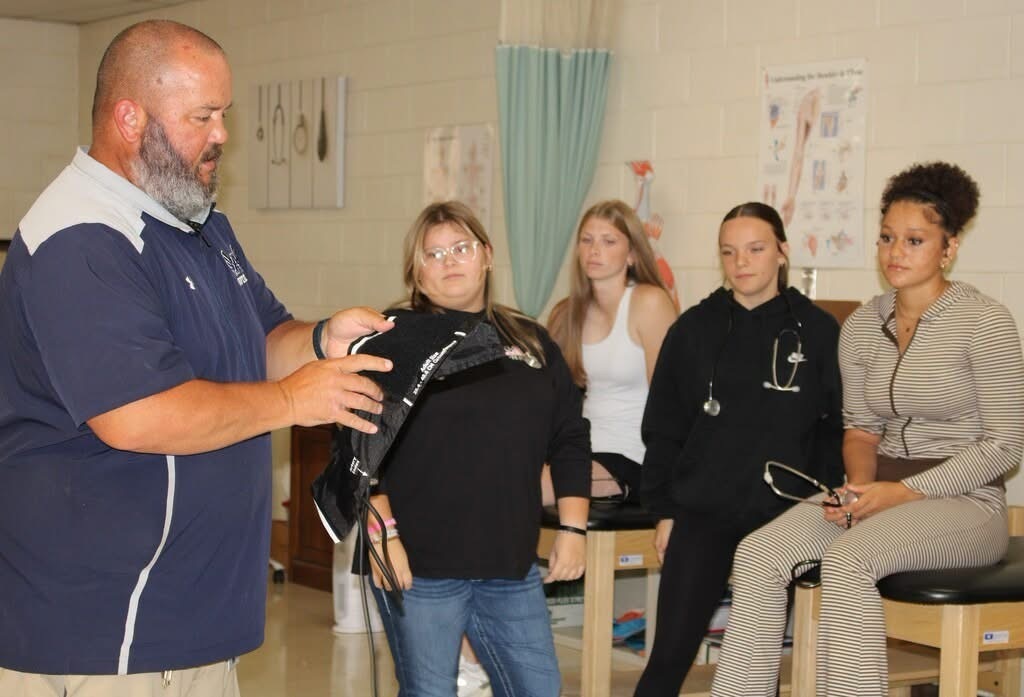 WCCTEC Sports Medicine 