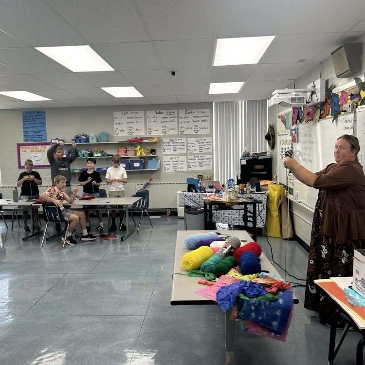 Glade Spring Middle School Spanish Class