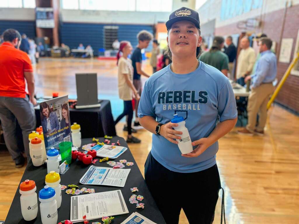 Patrick Henry High School Career Fair 