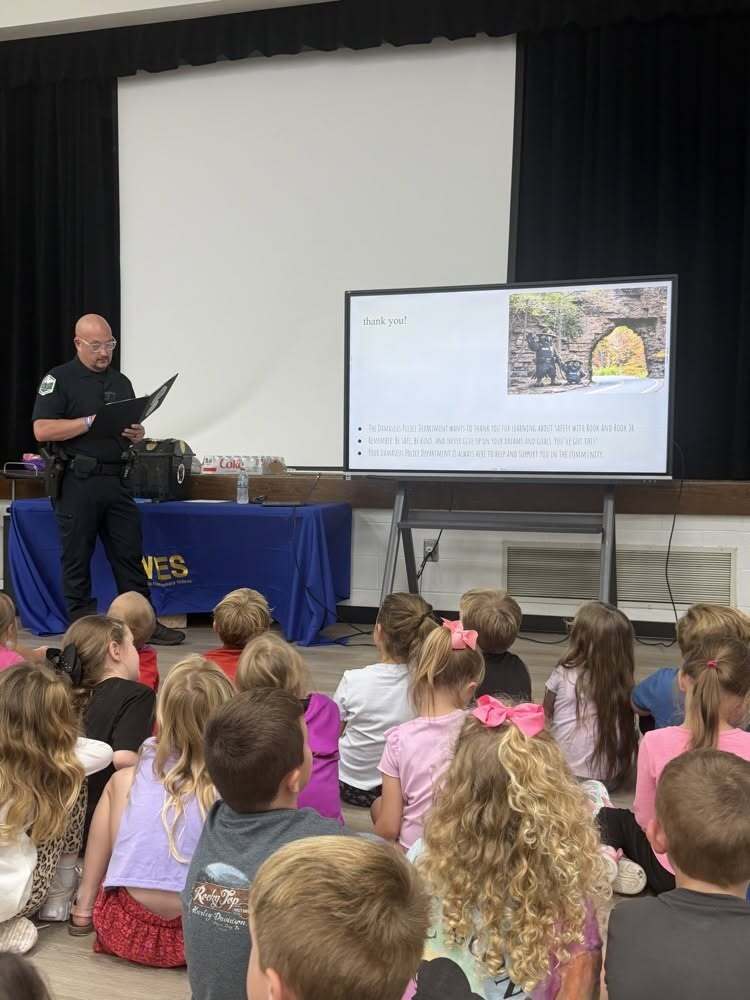 Watauga Elementary School First Responders Visit