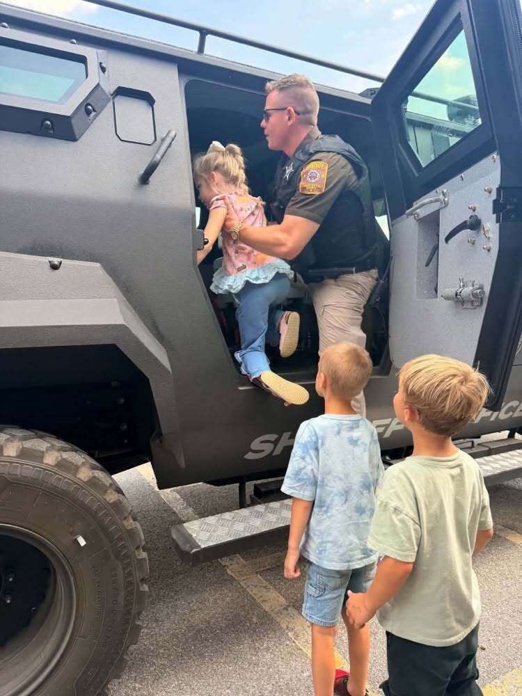 Watauga Elementary School First Responders Visit