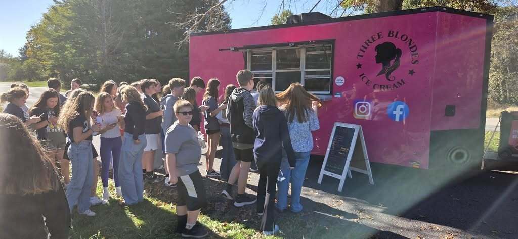 E.B. Stanley Middle School Tailgate