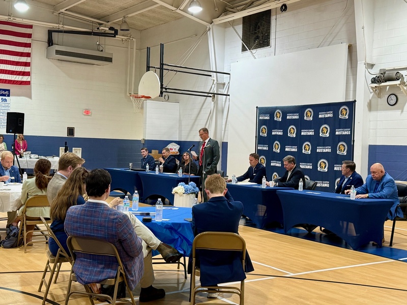 Virginia Attorney General Jason Miyares visits Meadowview Elementary School