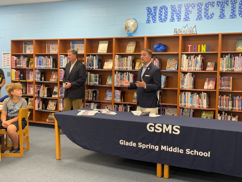Virginia Attorney General Jason Miyares visits Glade Spring Middle School