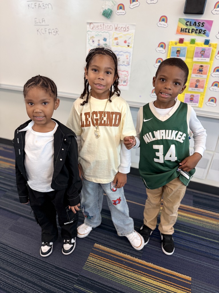 3 Kindergarten students from the 90's.