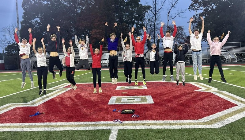 Cross Country Team Group Pic.