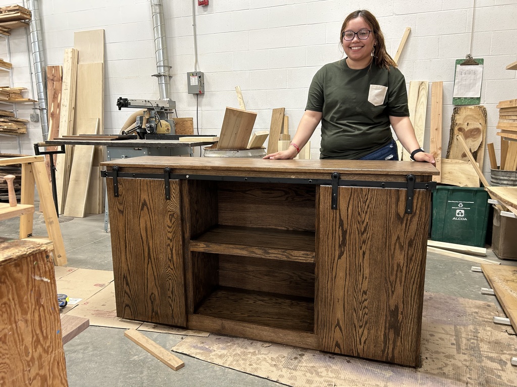 Anale-TV Stand