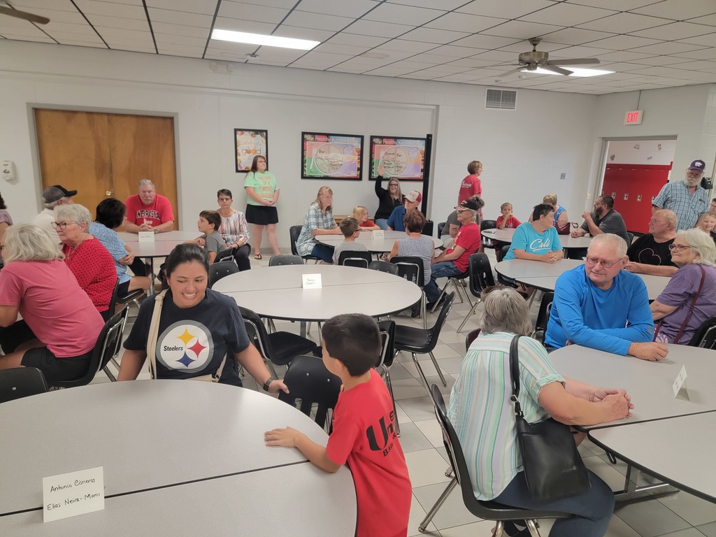 2nd grade with grandparents/grandfriends