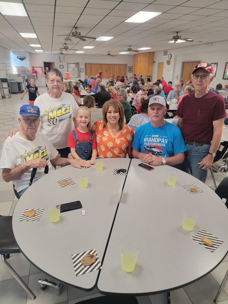 2nd grade with grandparents/grandfriends