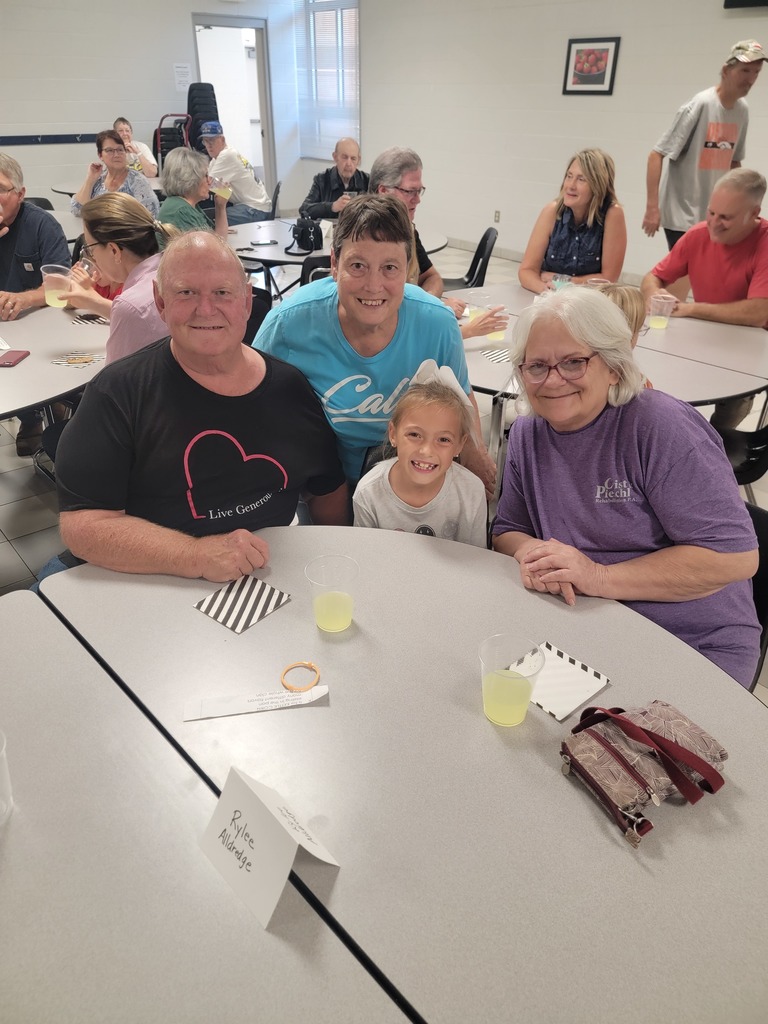 2nd grade with grandparents/grandfriends