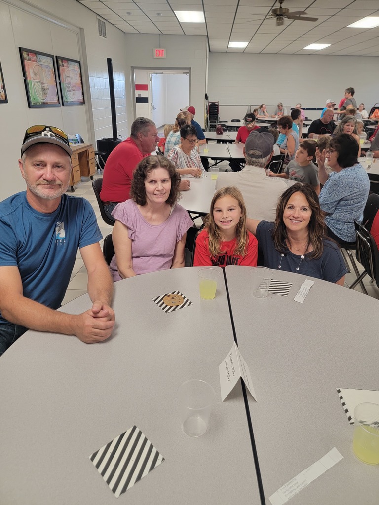 2nd grade with grandparents/grandfriends