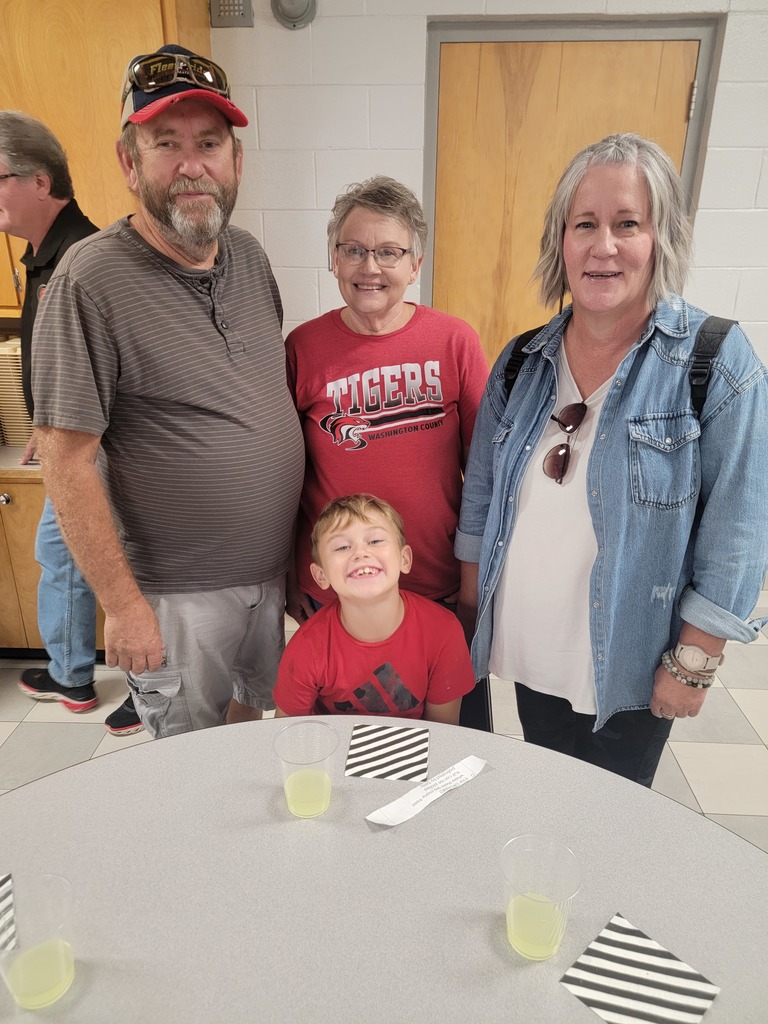 2nd grade with grandparents/grandfriends