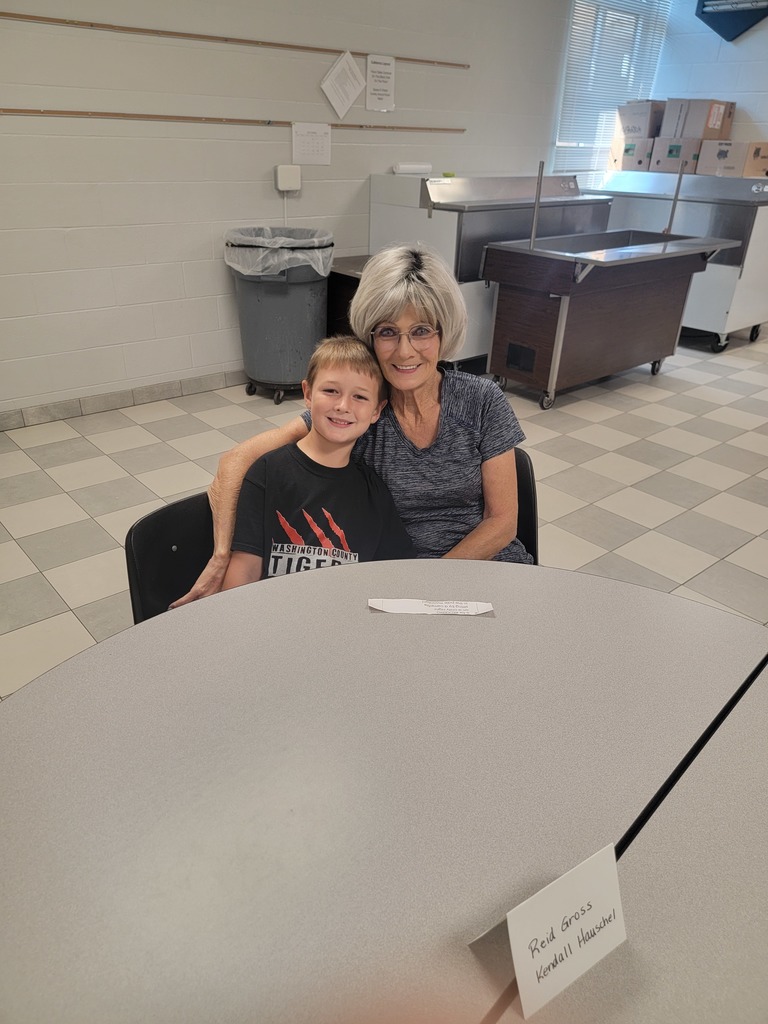 2nd grade with grandparents/grandfriends