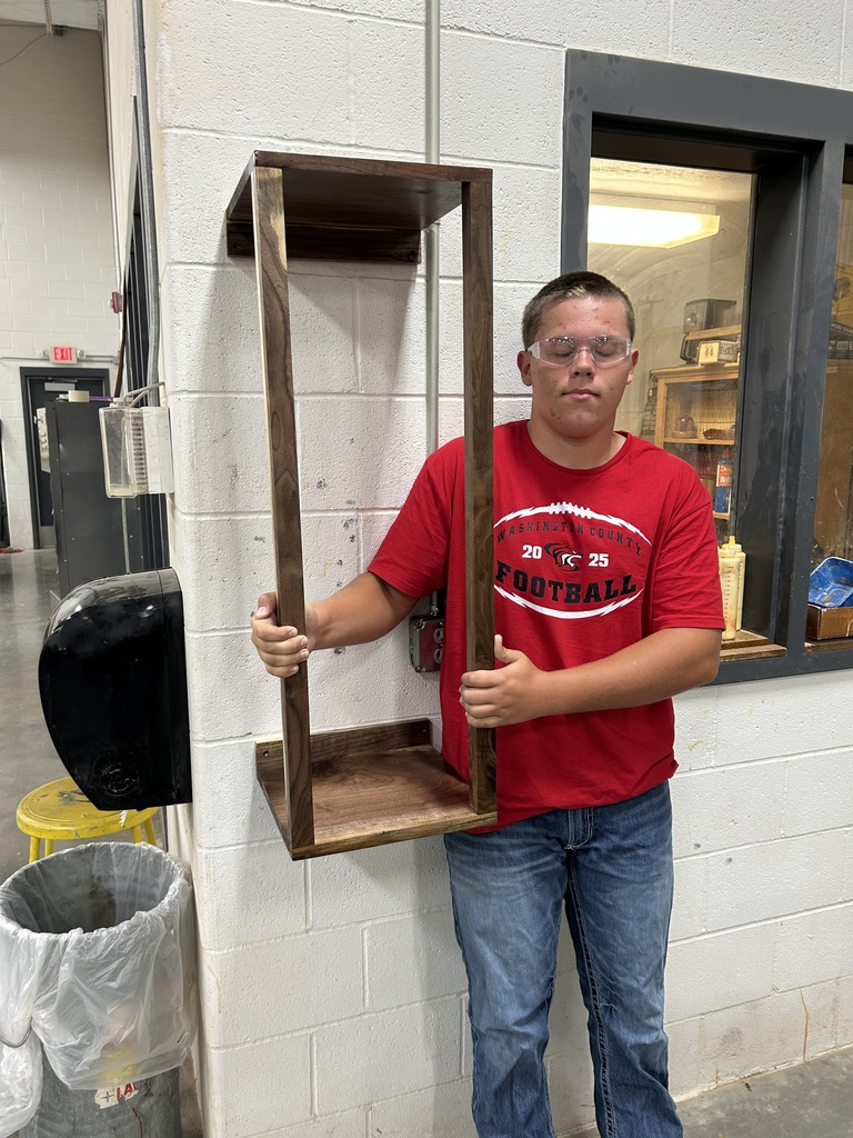 Blake-Quilt Wall Rack