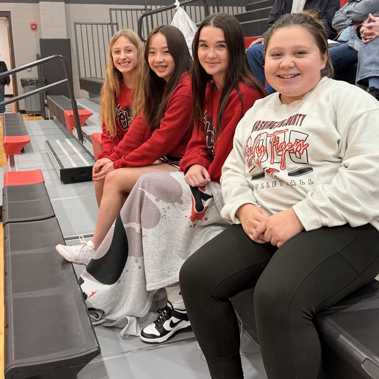 Dani, Madisyn, Momo & Aubri