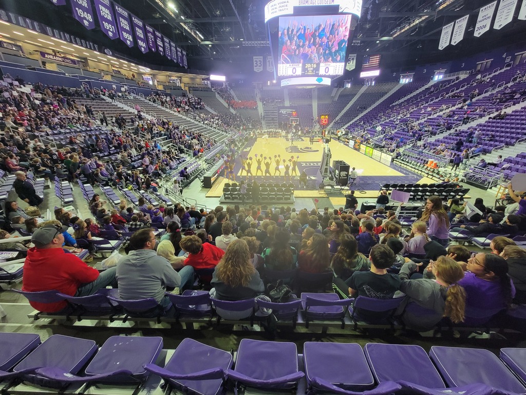 4th through 7th students at KSU women's basketball game
