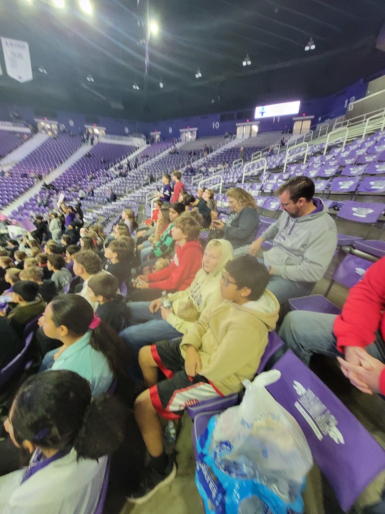 4th through 7th students at KSU women's basketball game