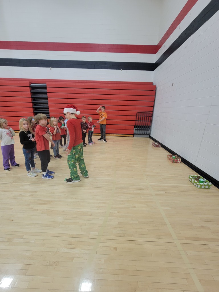 kids playing ping pong game
