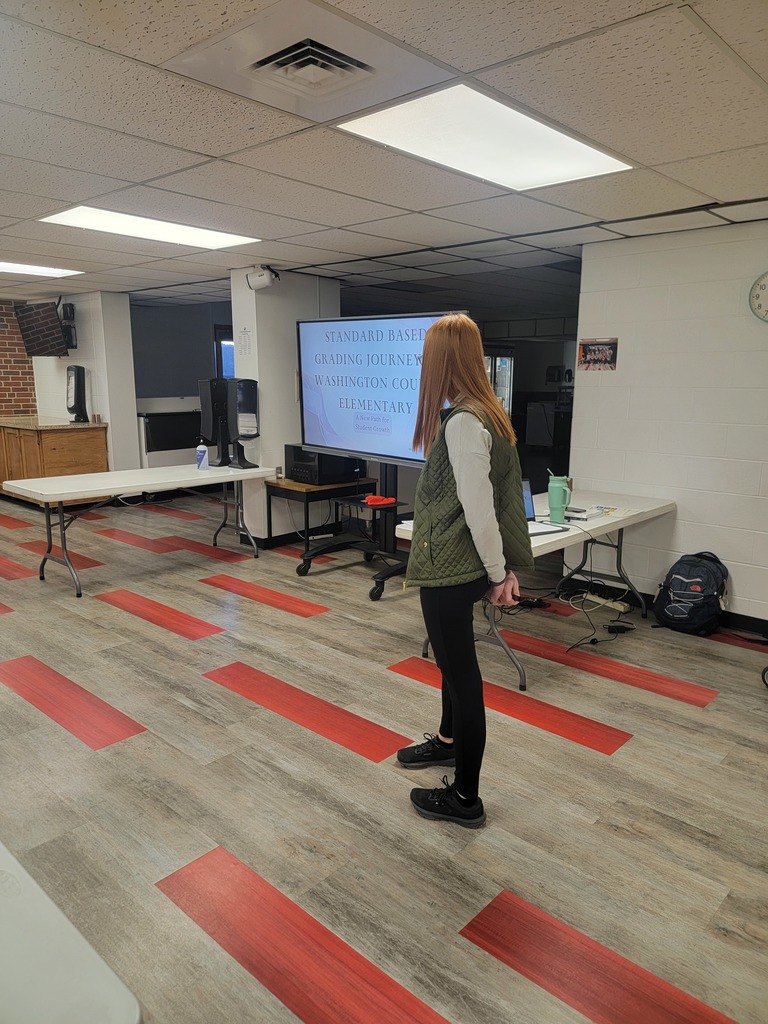 Andrea Walter presenting