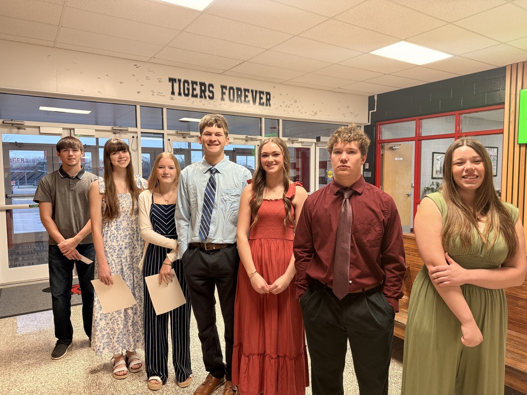 Members and Inductees before the Ceremony