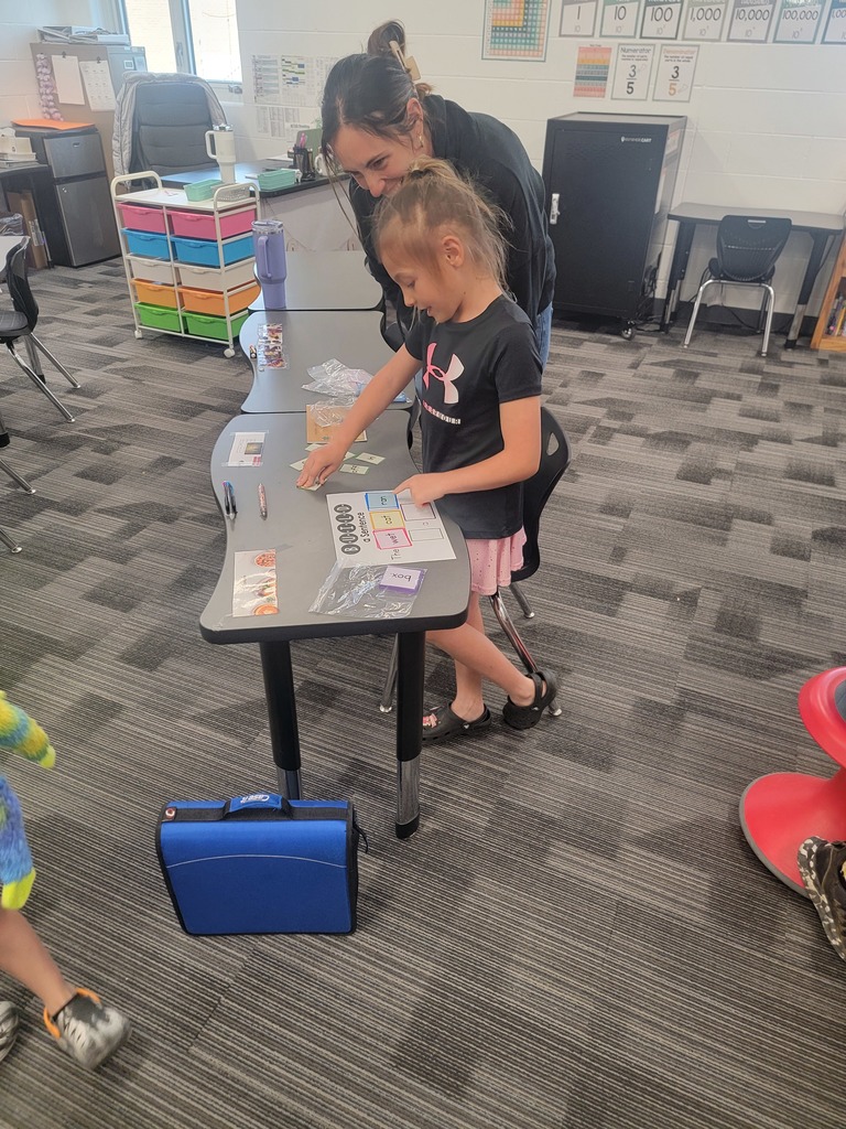 families doing reading activities