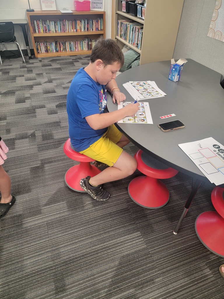 families doing reading activities