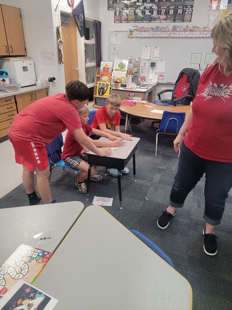 families doing reading activities