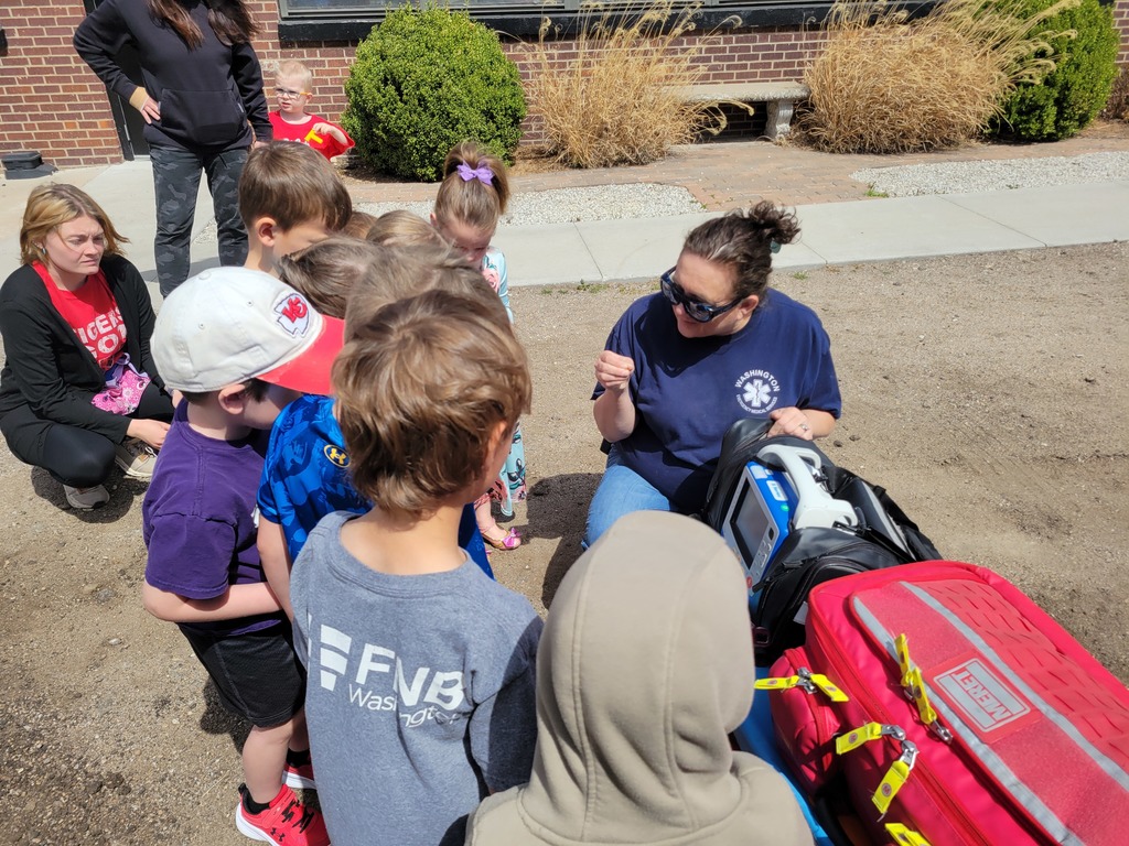 PM looking at stretcher 