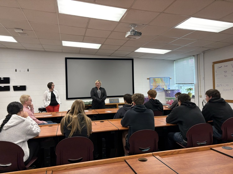 farther view of Lindsey Hatesohl and Jericho Hammond