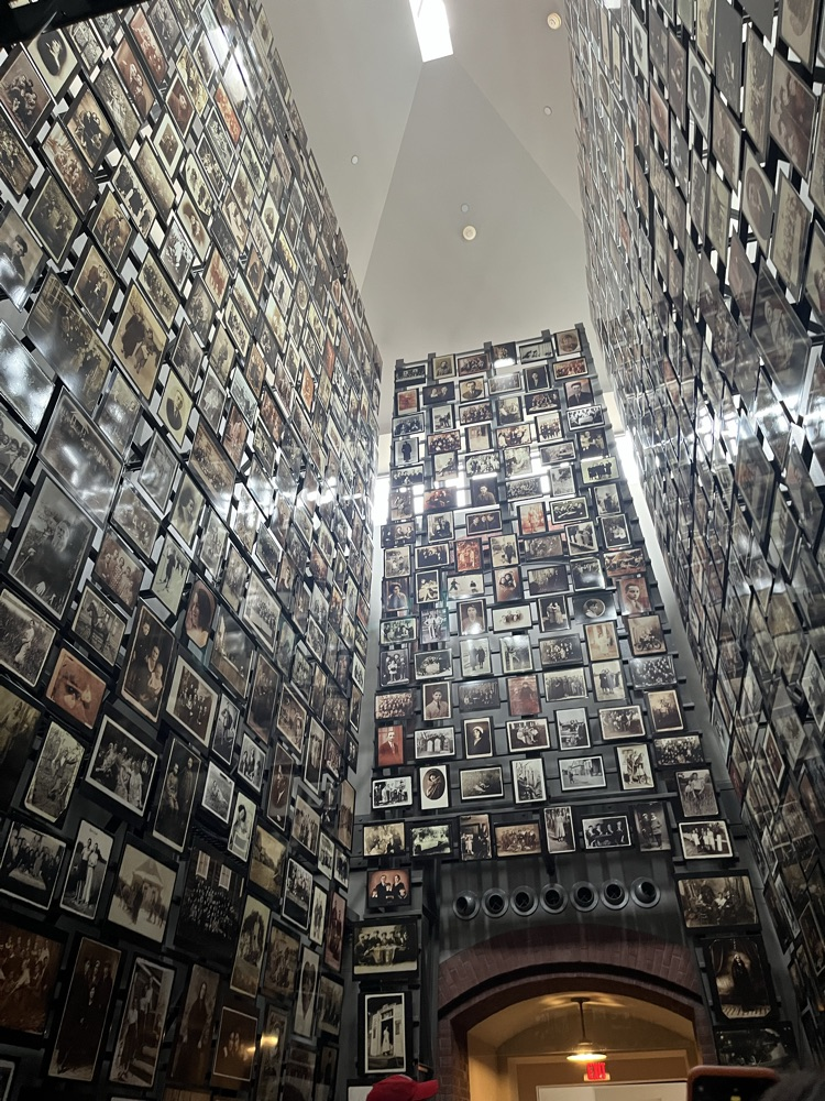 holocaust museum