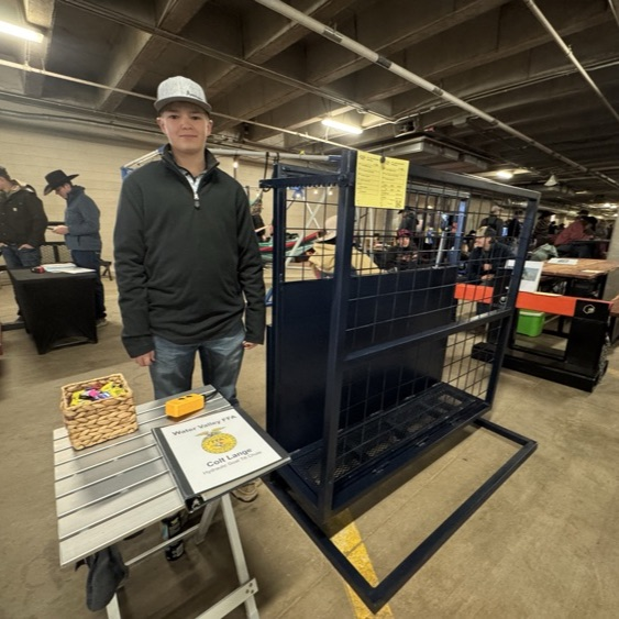 Colt Lange-Goat Squeeze Tilt Table