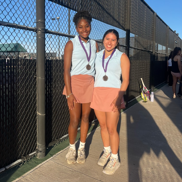 Janaye Coston and Addy Luna