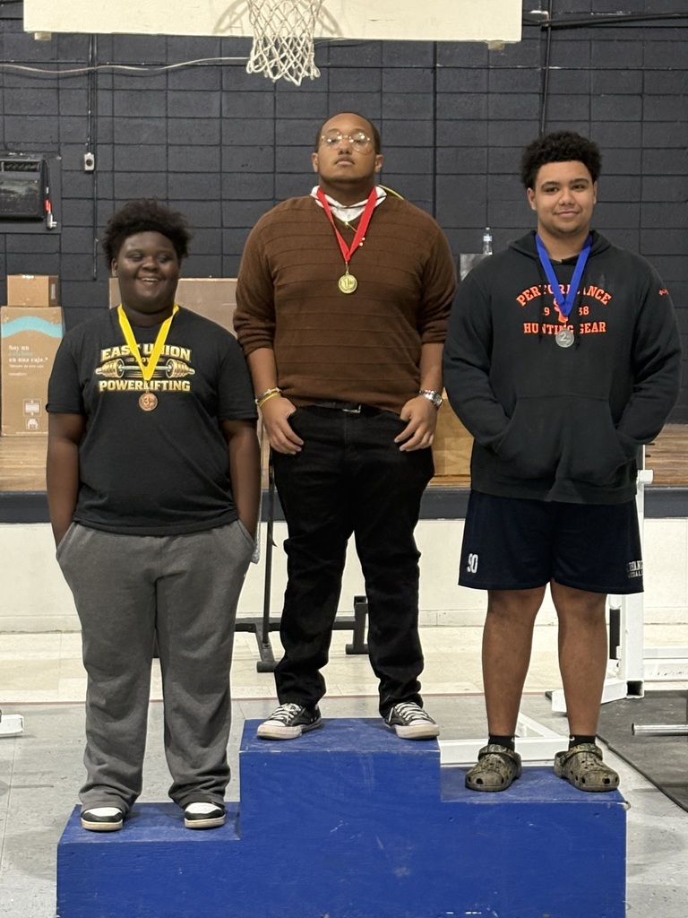 powerlifters