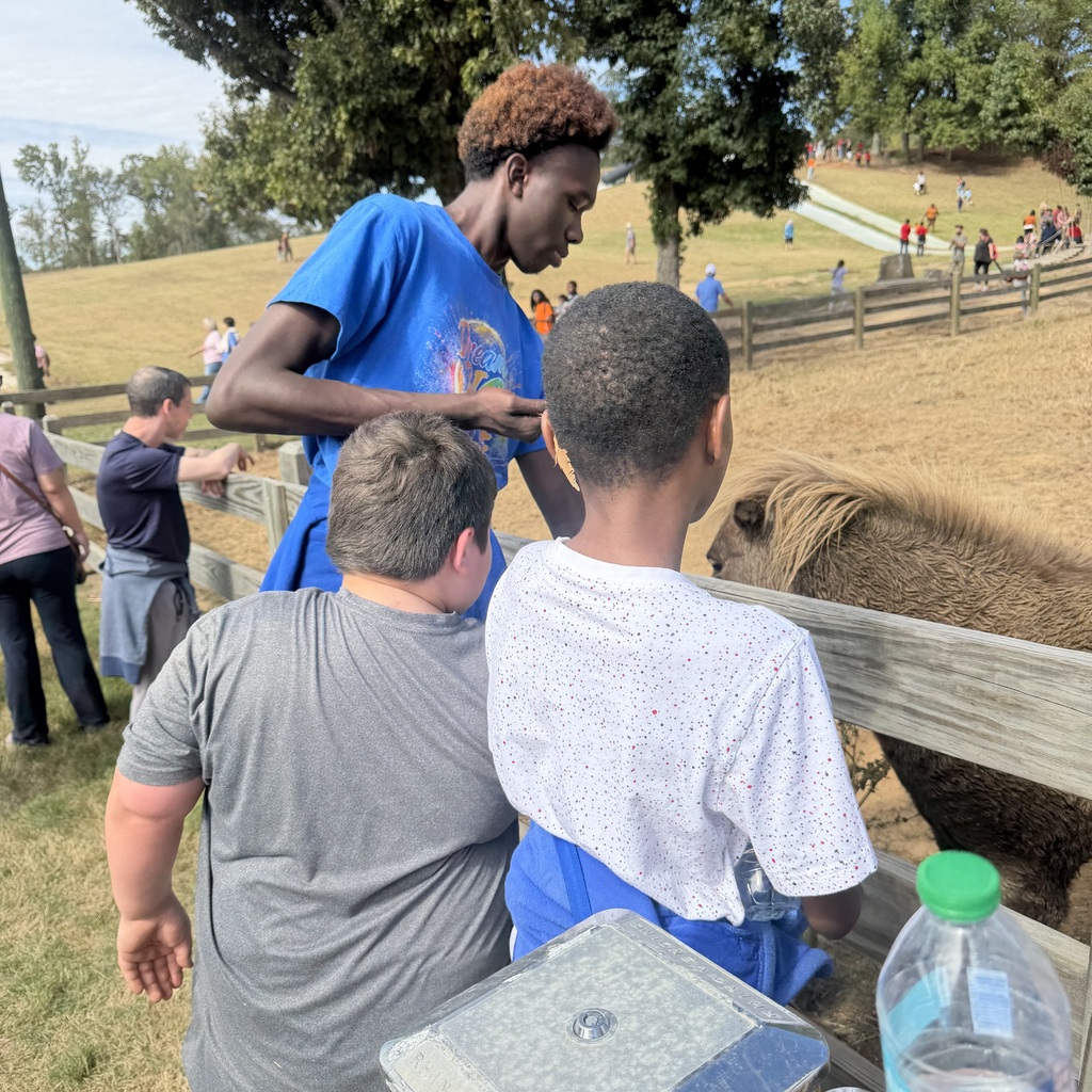 students at bull bottom farms 