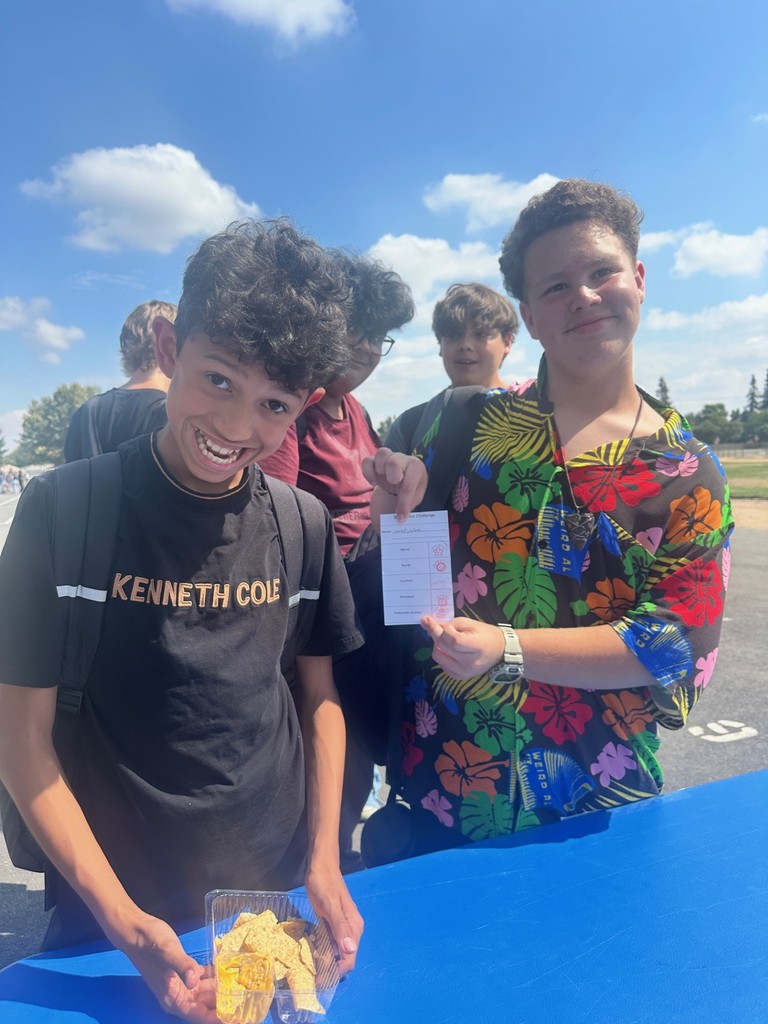 PBIS lunchtime activity hosted by Science