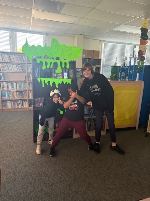 Love Library Club Halloween giveaway