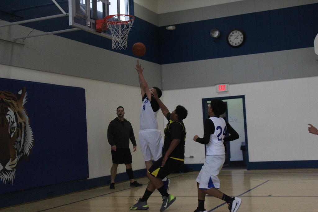 7th/8th 25-26 Boys Basketball