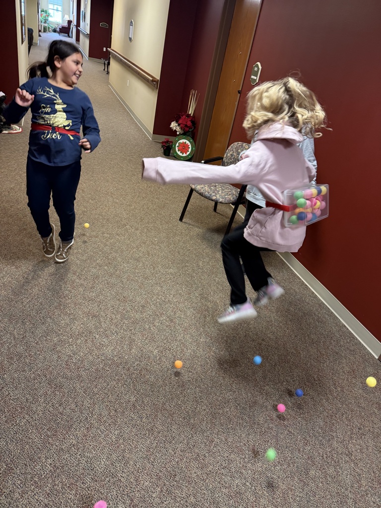 Field Trip to Edgewood Assisted Living - 3rd Grade