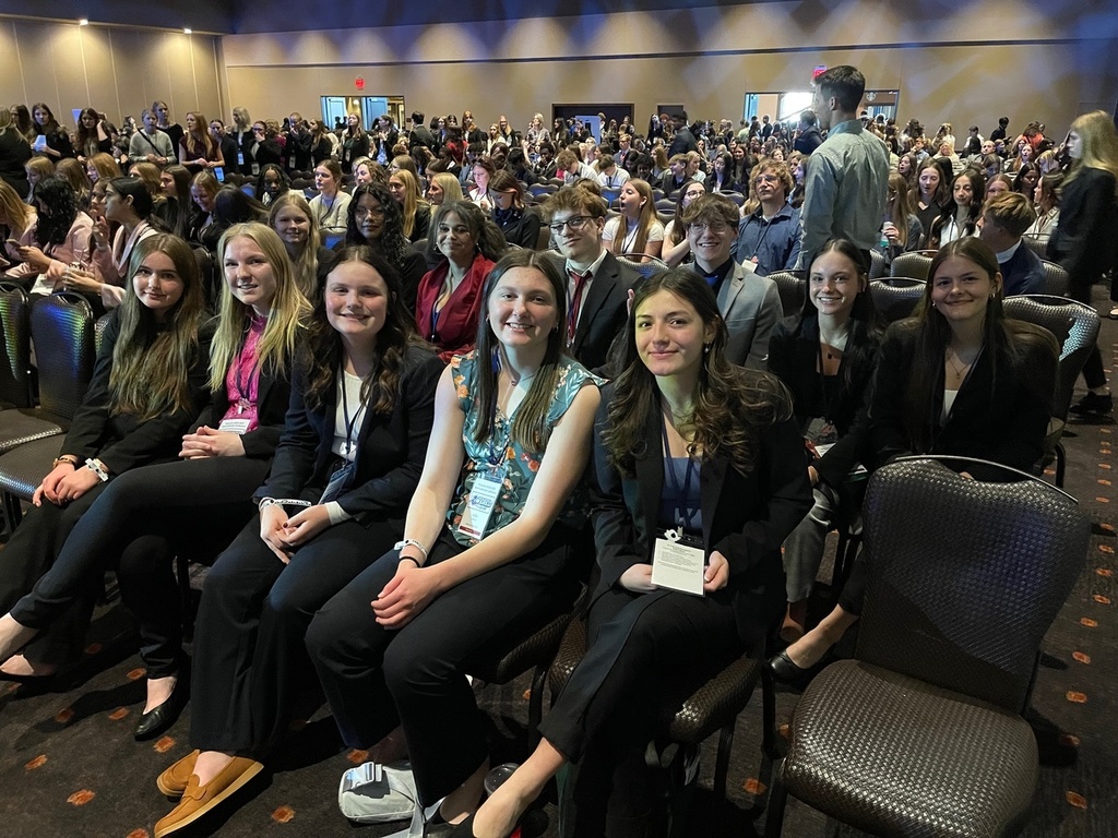 HOSA Students to State