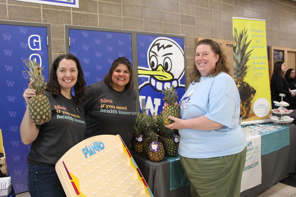 Benefits and Wellness Fair attendees