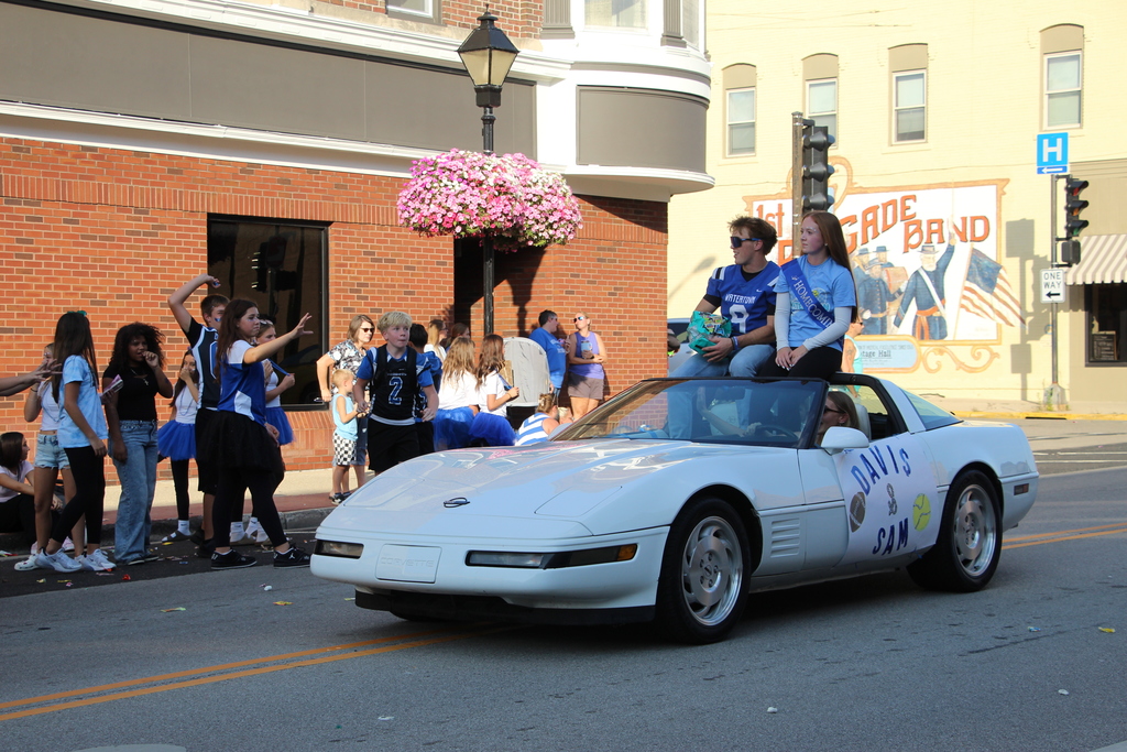 WHS Parade Homecoming Court