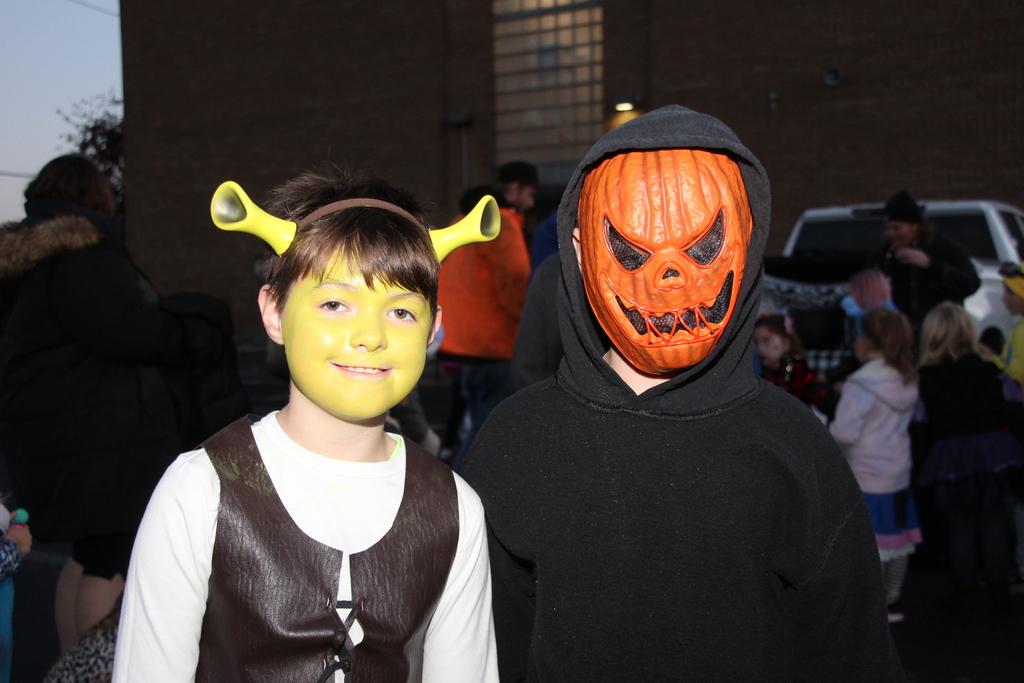 Lincoln STEM Trunk-or-Treat