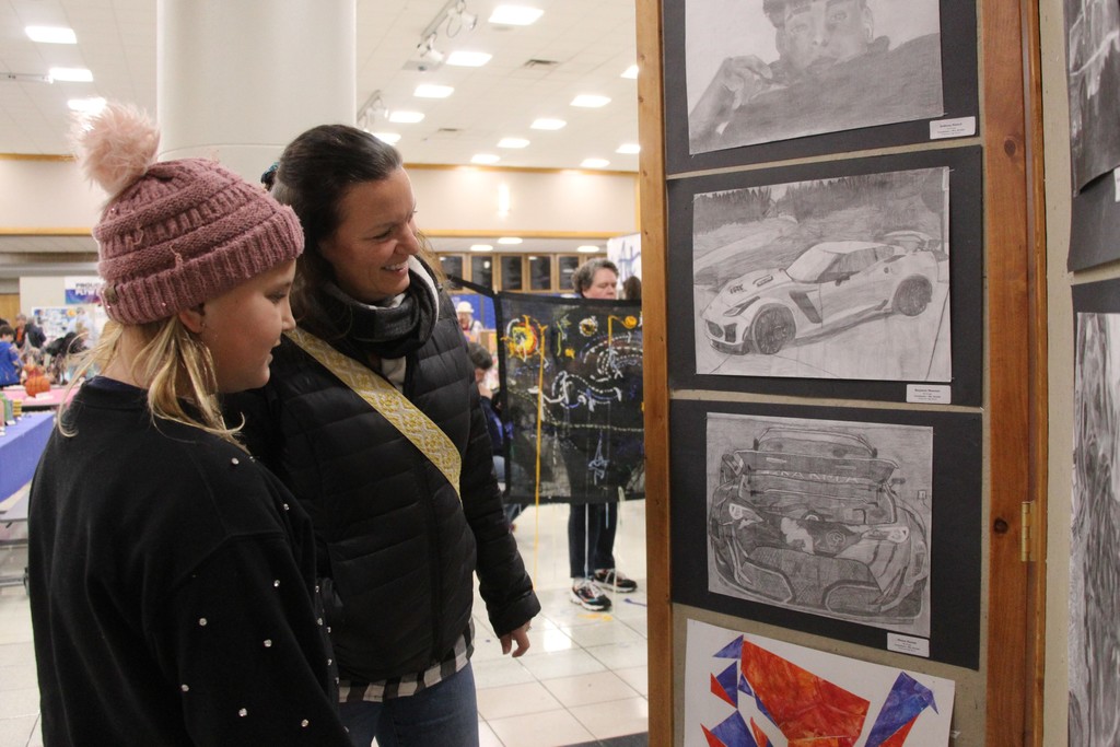 WUSD Student Art Showcase Photo