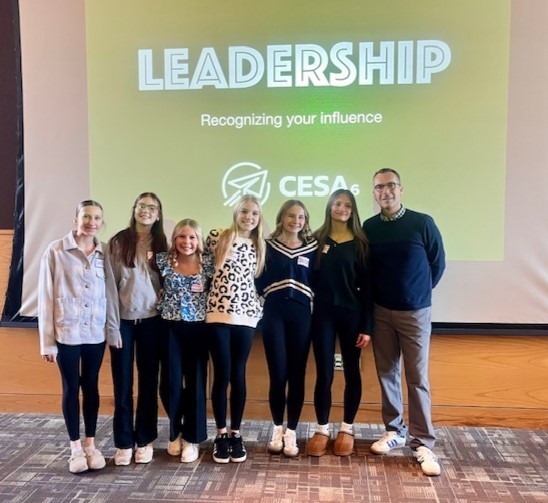 Middle Schoolers attend leadership conference