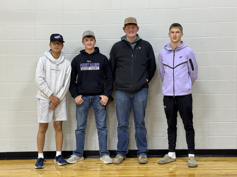 Junior letter winners