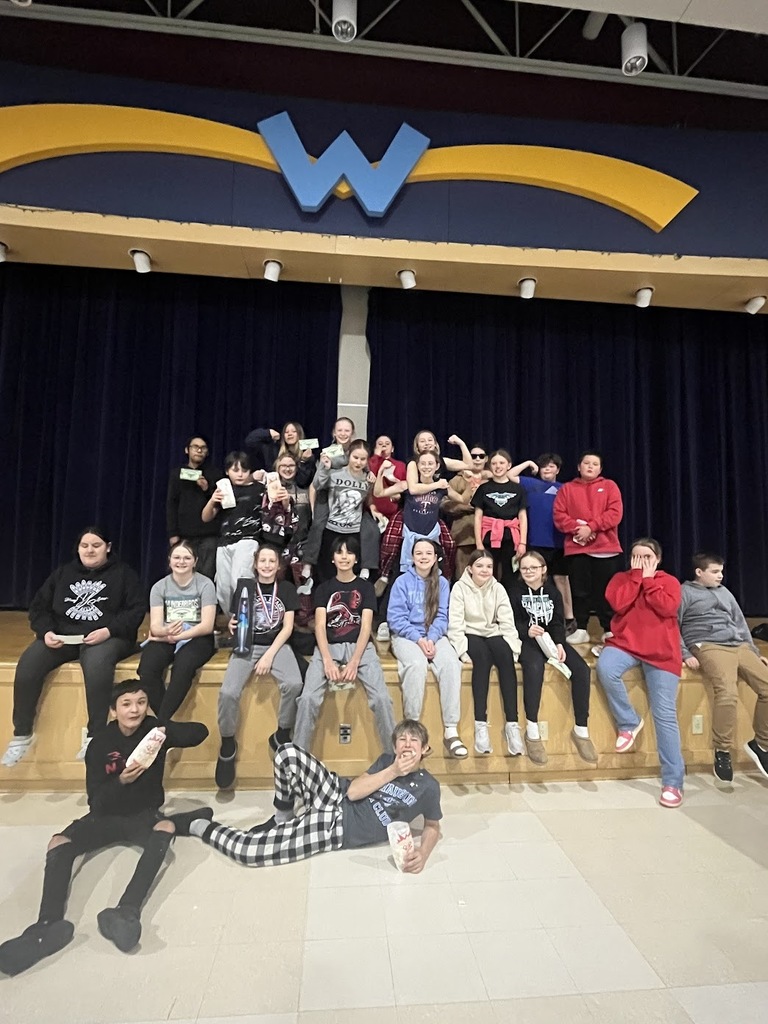 group of students who recieved awards