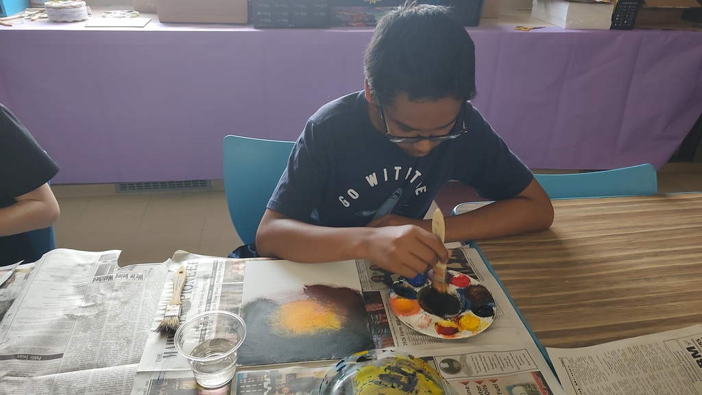 kids painting