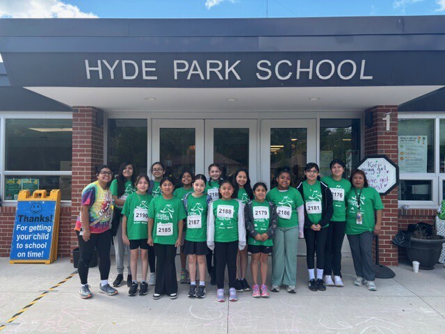 Hyde Park Elementary girls track team group photo