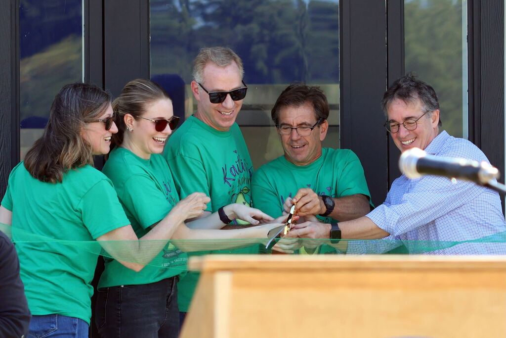 ribbon cutting